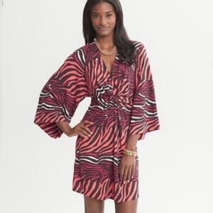 Banana Republic Issa London Kimono wrap dress. Size 4.